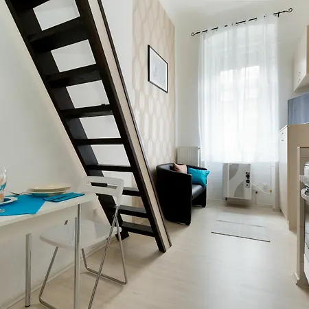 Apartment Bpm-little Nest In Budapest