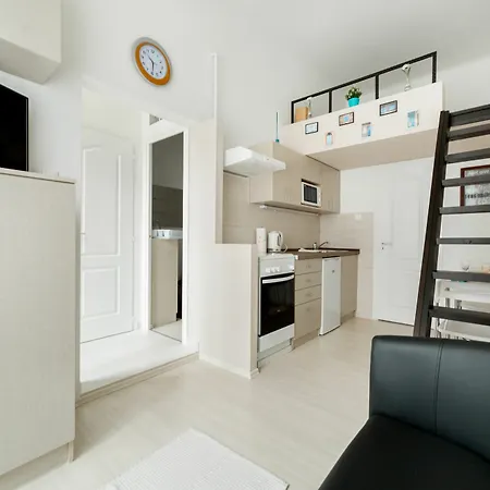 Apartment Bpm-little Nest In *
