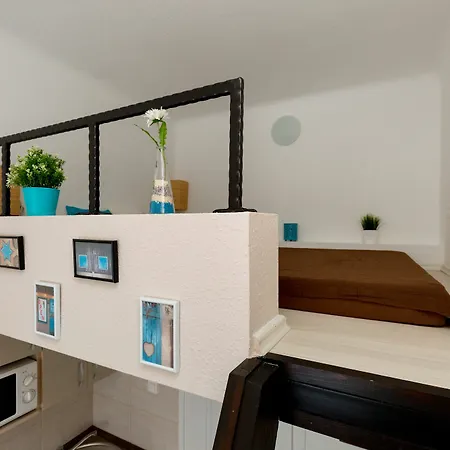 Bpm-little Nest In Budapest